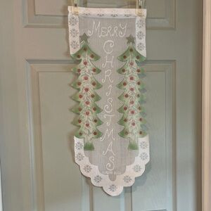 Vintage 2002 Y2K Lace Festive Holiday Merry Christmas Tree Wall Hanging Flag